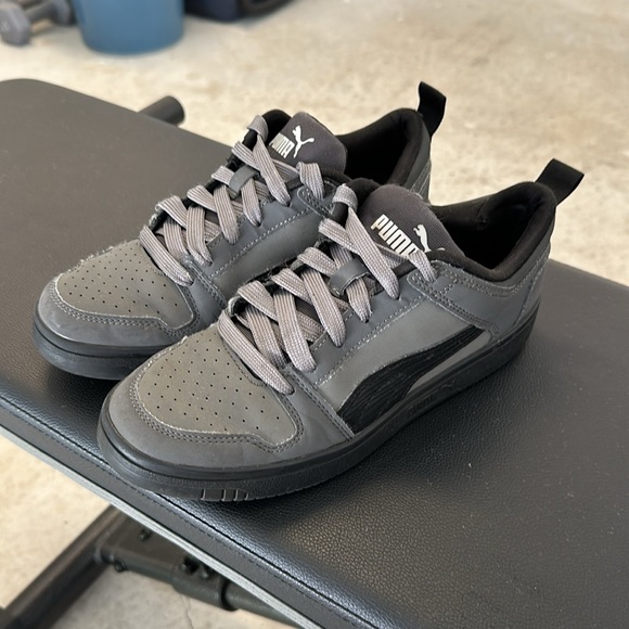 Puma Rebound Layup Lo boys shoes - Picture 2 of 4